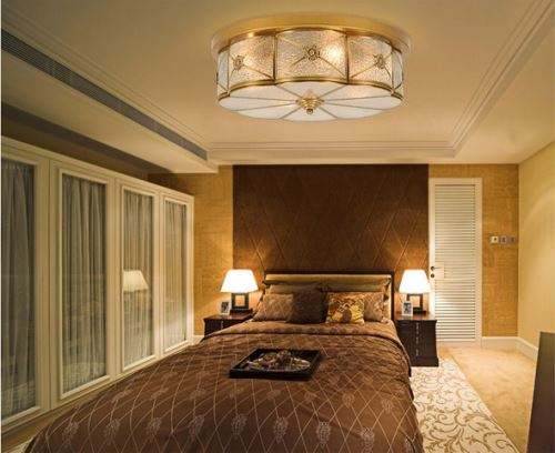 设计室内卧室灯光装饰装修，让卧室看上去更加舒适温馨