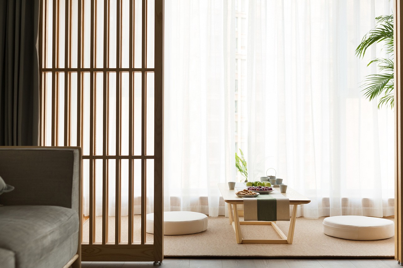 日式简约风格家装设计室内装修效果图-客厅阳台