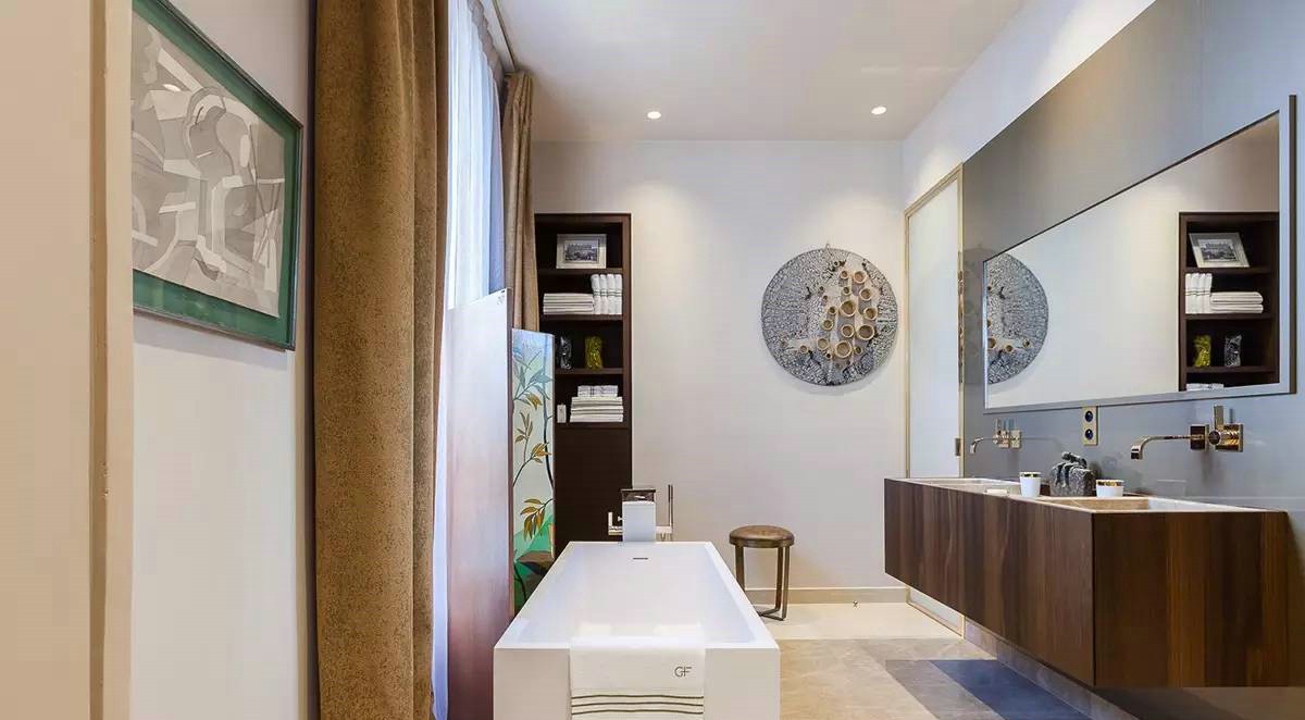 欧式奢华风格家装设计室内装修效果图-卫生间