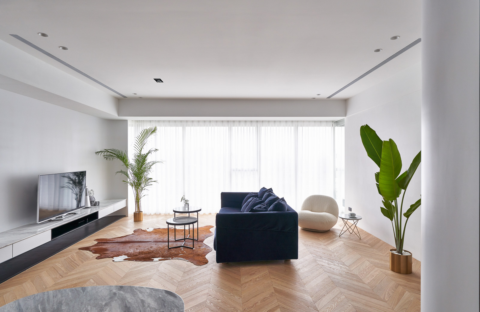 现代极简纯白风格室内家装案例效果图-客厅