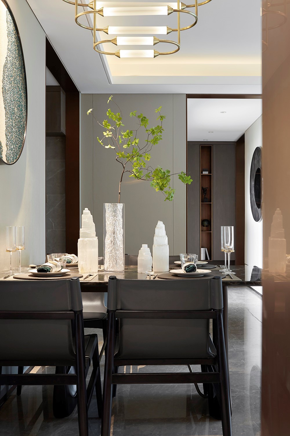 现代轻奢风格室内家装案例效果图-餐厅