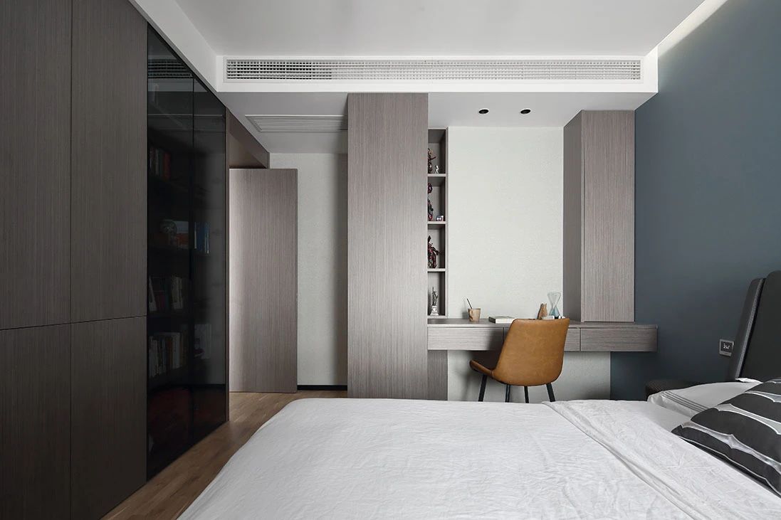 现代简约风格室内设计家装案例-卧室衣柜
